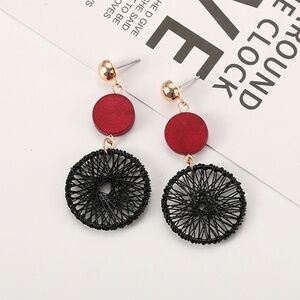 *GIRALDA* Black x Red Mesh Fashion Dangle Earrings